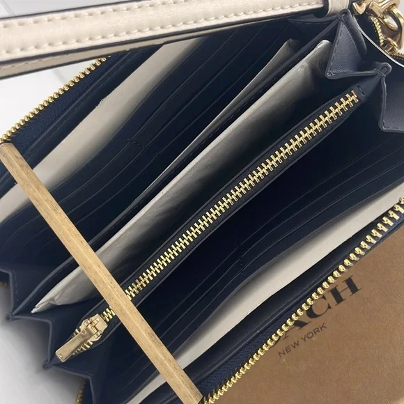 Coach Long Zip Around Wallet Wristlet In Signature Canvas Gold/DENIM MULTI
NWT - Picture 9 of 16